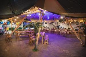 Darwin Group - Corporate